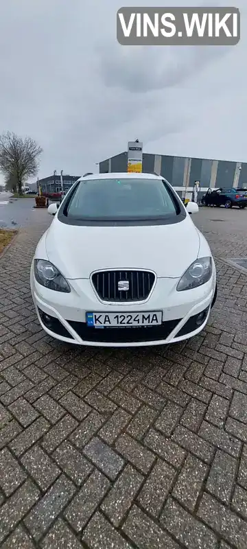 VSSZZZ5PZFR017927 SEAT Altea XL 2015 Минивэн 1.6 л. Фото 2