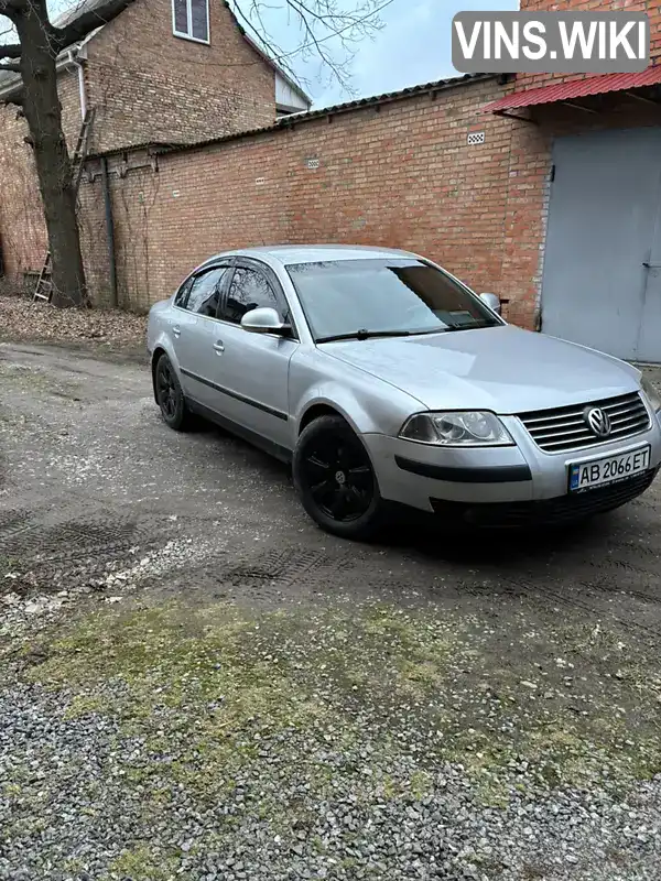 Седан Volkswagen Passat 2004 2 л. Автомат обл. Винницкая, Винница - Фото 1/21