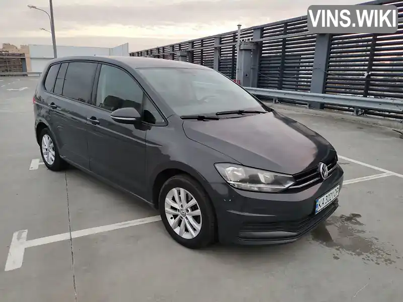 Микровэн Volkswagen Touran 2016 1.6 л. Автомат обл. Киевская, Киев - Фото 1/21