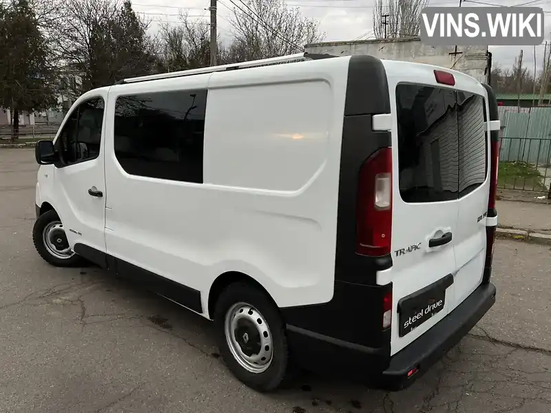 VF12FL10352836052 Renault Trafic 2015 Мінівен 1.6 л. Фото 3