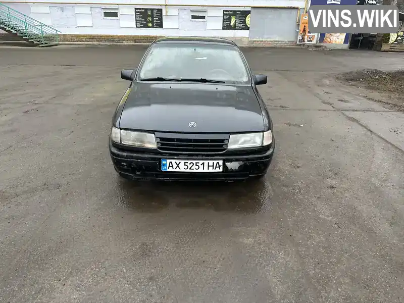 W0L000089L5044600 Opel Vectra 1989 Ліфтбек 2 л. Фото 1