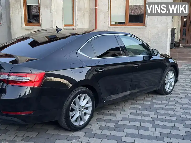 TMBAH7NPXL7020831 Skoda Superb 2019 Ліфтбек 2 л. Фото 3