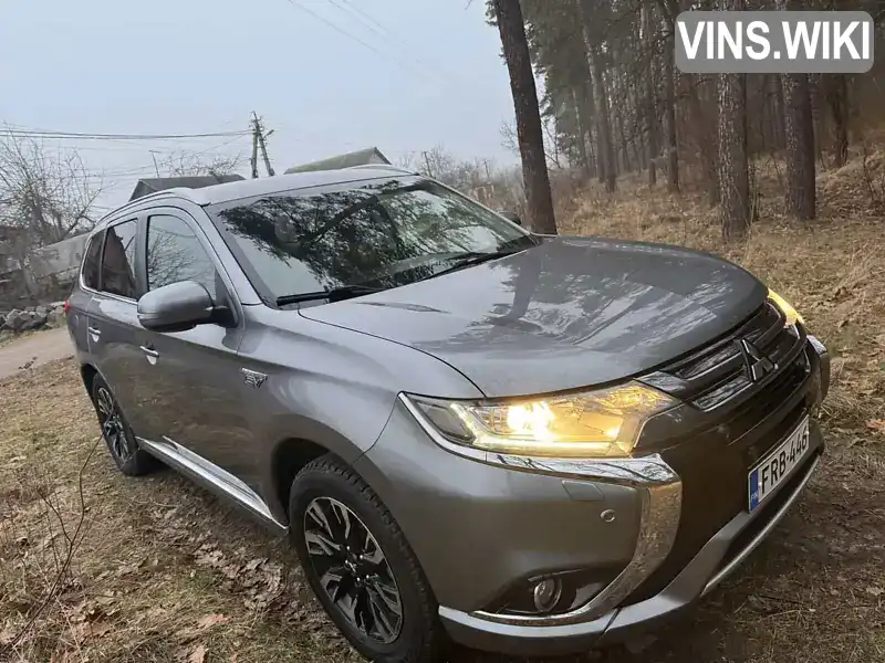 Позашляховик / Кросовер Mitsubishi Outlander 2015 2 л. Автомат обл. Житомирська, Житомир - Фото 1/7