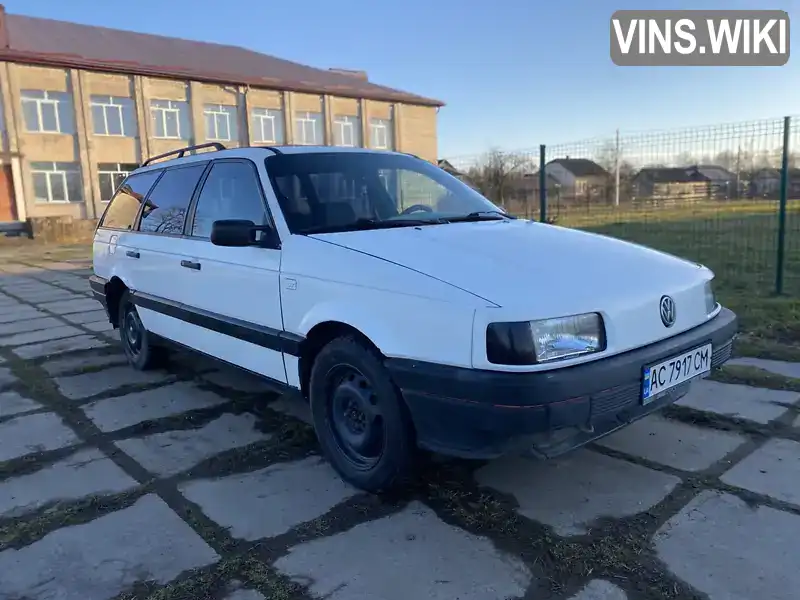 WVWZZZ31ZKE018812 Volkswagen Passat 1989 Універсал 1.78 л. Фото 2