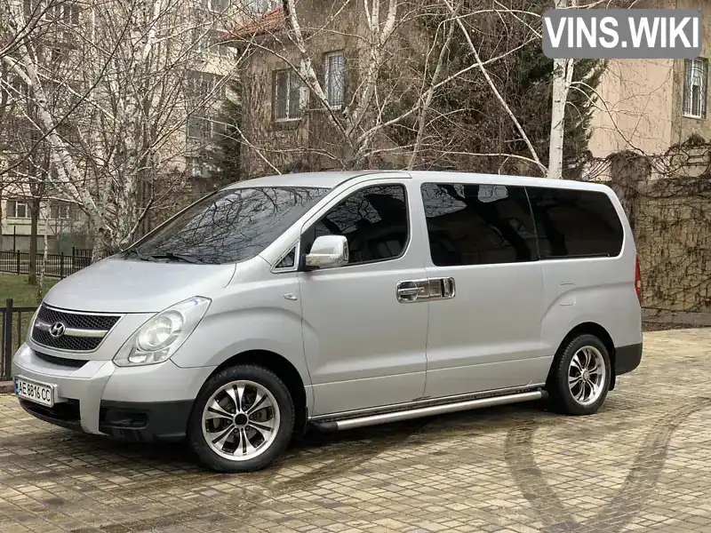 Мінівен Hyundai H-1 2008 2.5 л. Ручна / Механіка обл. Миколаївська, Миколаїв - Фото 1/19