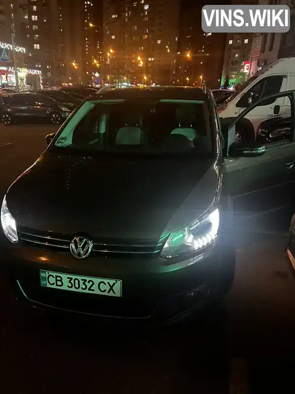 WVGZZZ1TZEW067404 Volkswagen Touran 2014 Мінівен 2 л. Фото 2