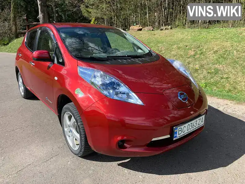 ZE0018992 Nissan Leaf 2012 Хетчбек  Фото 2