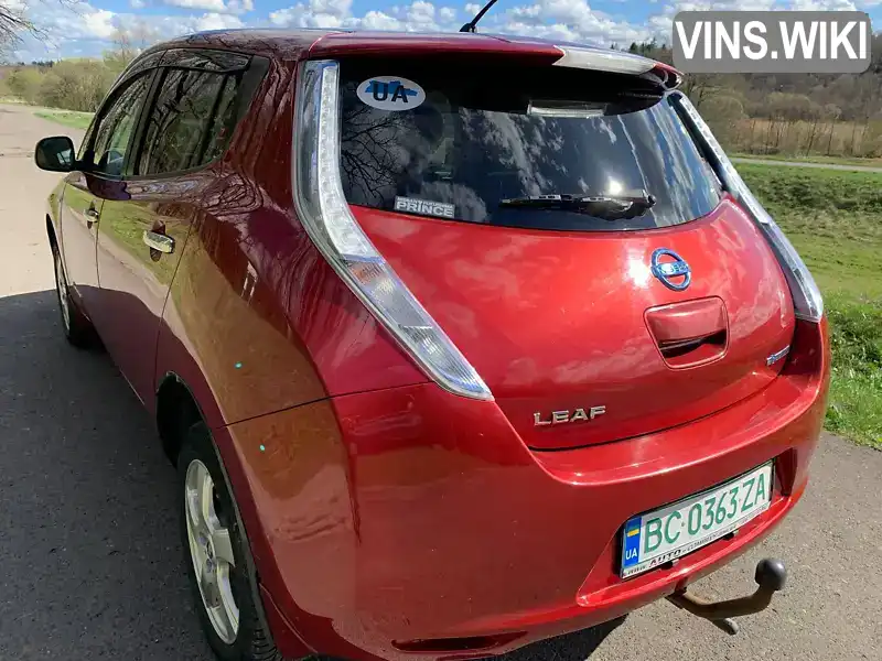 ZE0018992 Nissan Leaf 2012 Хетчбек  Фото 5