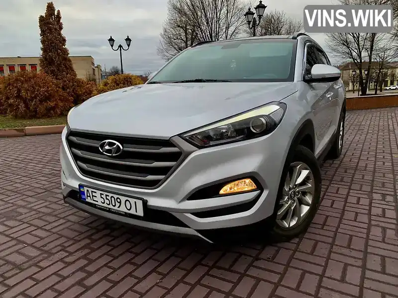 Внедорожник / Кроссовер Hyundai Tucson 2015 1.69 л. обл. Днепропетровская, Каменское (Днепродзержинск) - Фото 1/18