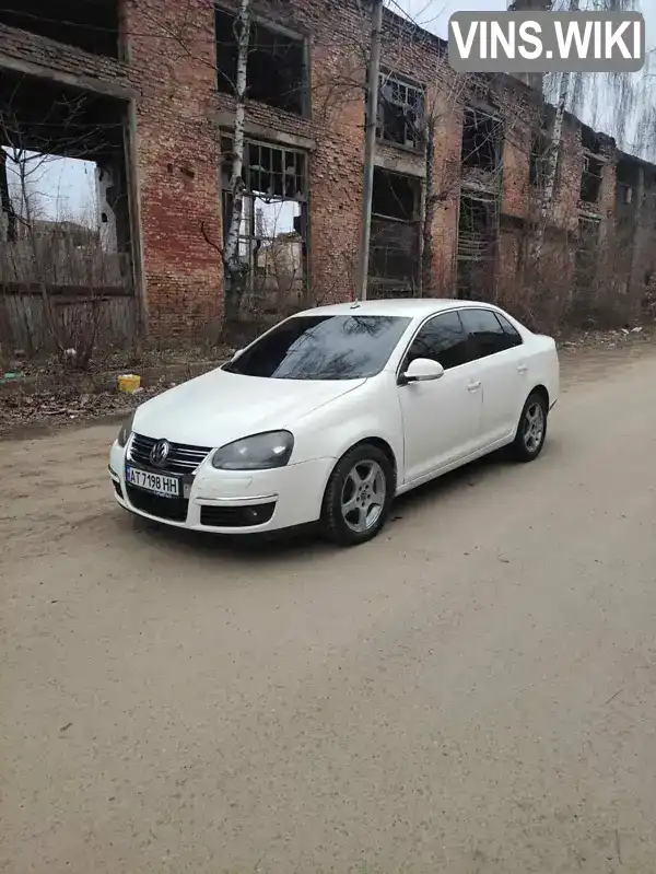 Седан Volkswagen Jetta 2006 1.9 л. Ручна / Механіка обл. Івано-Франківська, Косів - Фото 1/17