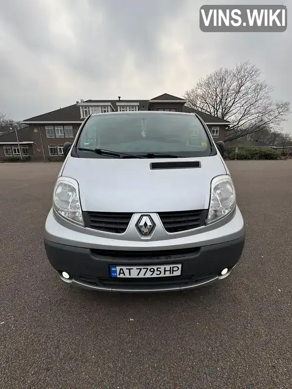 VF1JLB7B2EY756924 Renault Trafic 2014 Мінівен 2 л. Фото 1