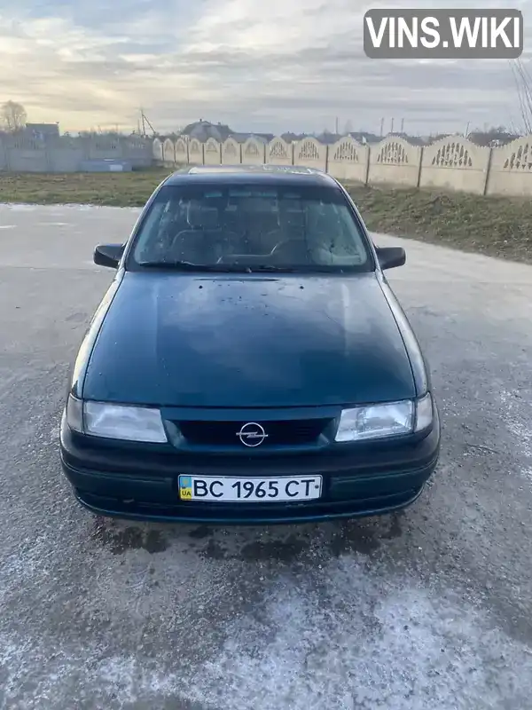 Лифтбек Opel Vectra 1995 2 л. Ручная / Механика обл. Ровенская, Дубровица - Фото 1/11