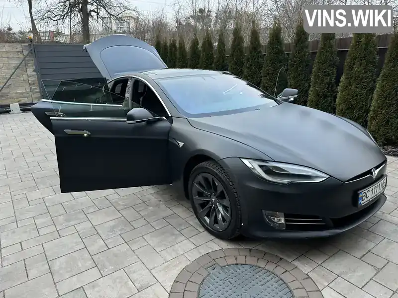 5YJSA1E21JF278981 Tesla Model S 2018 Ліфтбек  Фото 4