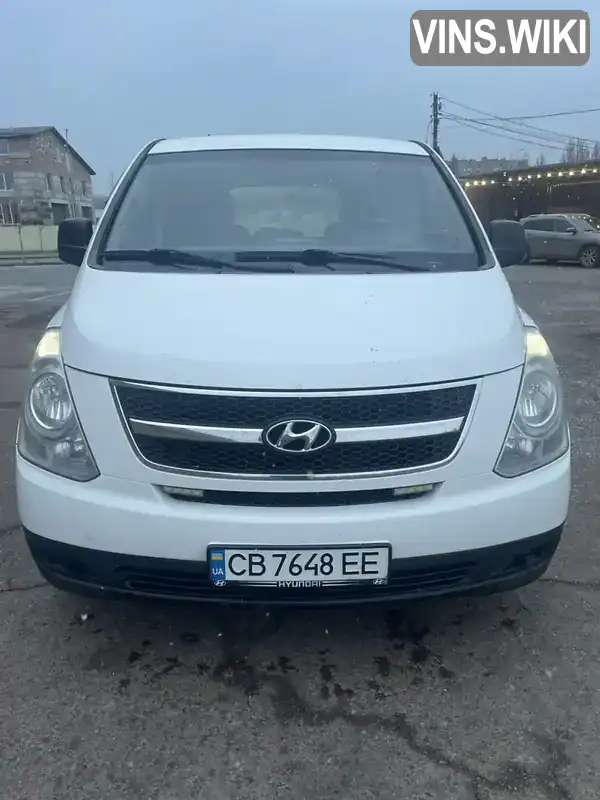 KMFWBH7JP8U067553 Hyundai H-1 2008 Минивэн 2.5 л. Фото 2