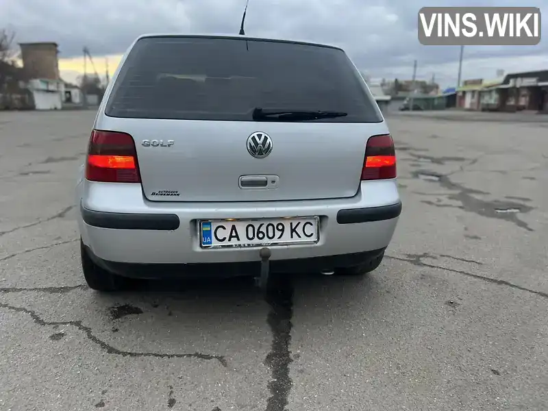 WVWZZZ1JZ1B070253 Volkswagen Golf 2000 Хэтчбек 1.39 л. Фото 6