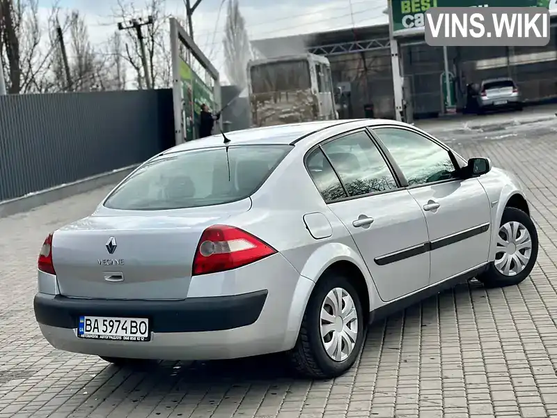 VF1LM0C0H33155517 Renault Megane 2005 Седан 1.6 л. Фото 9