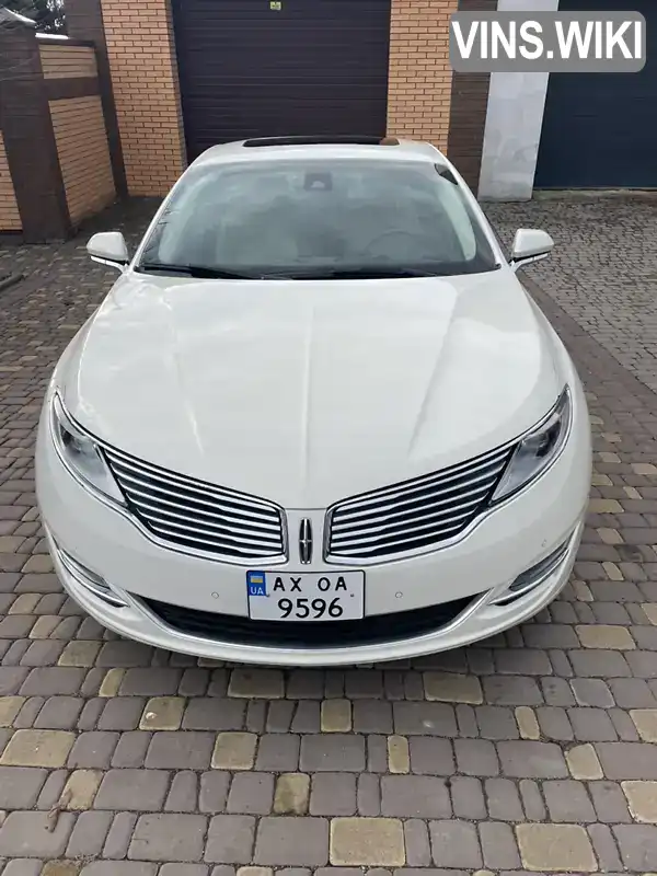 3LN6L2LU4DR810065 Lincoln MKZ 2013 Седан 2 л. Фото 1