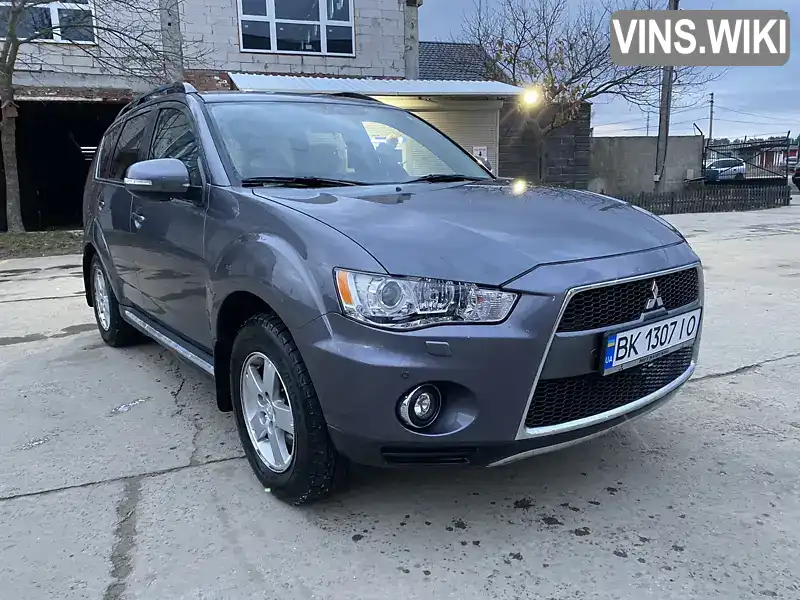 Внедорожник / Кроссовер Mitsubishi Outlander 2011 2.18 л. Автомат обл. Ровенская, Вараш (Кузнецовск) - Фото 1/17