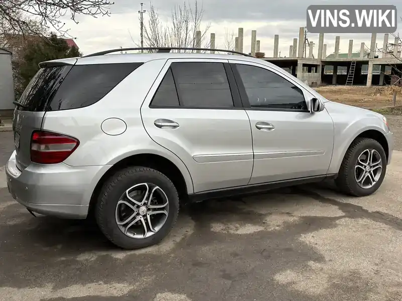 4JGBB75E66A019246 Mercedes-Benz M-Class 2005 Позашляховик / Кросовер 4.97 л. Фото 3