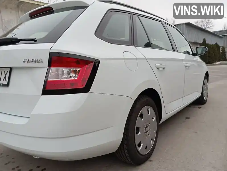 TMBJM6NJ8GZ176541 Skoda Fabia 2016 Універсал 1.2 л. Фото 5