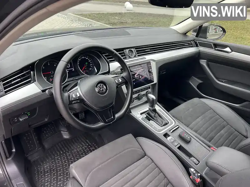 WVWZZZ3CZJP018851 Volkswagen Passat 2018 Универсал 1.97 л. Фото 2