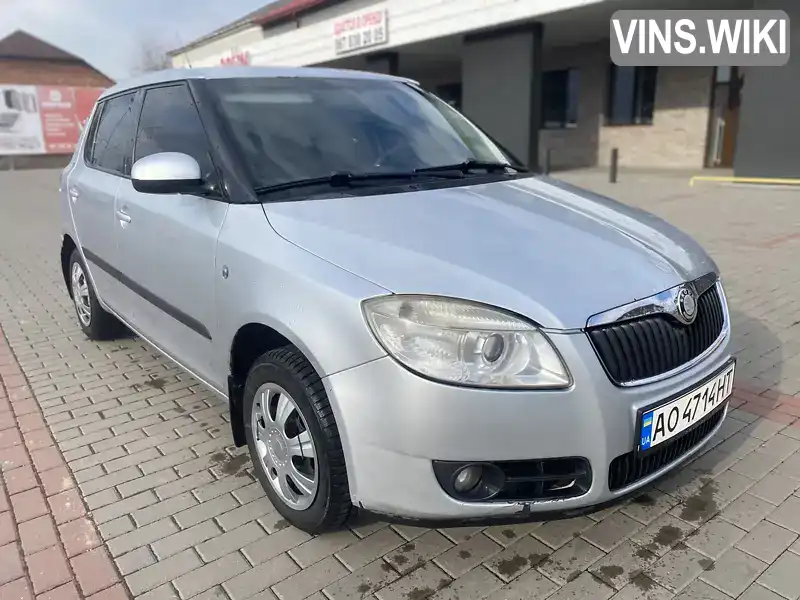 TMBDC45J88B503079 Skoda Fabia 2008 Хетчбек 1.39 л. Фото 2