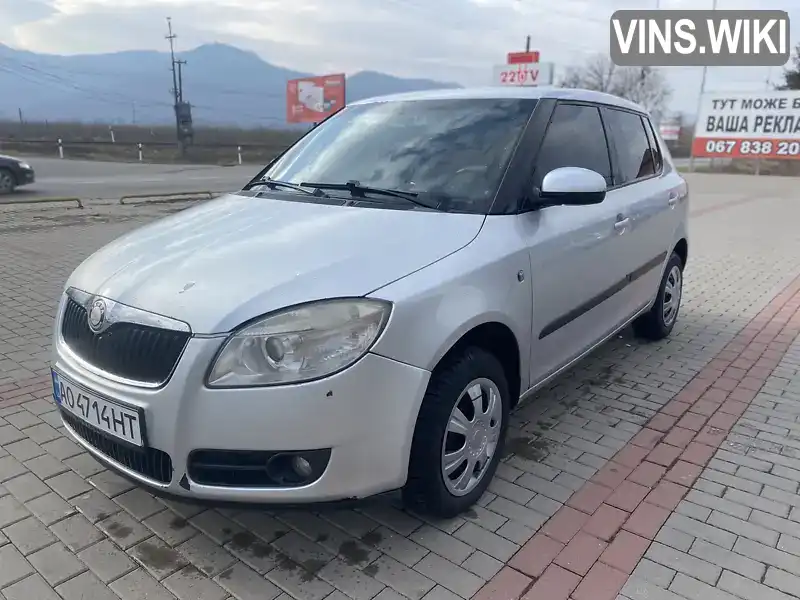 TMBDC45J88B503079 Skoda Fabia 2008 Хетчбек 1.39 л. Фото 6