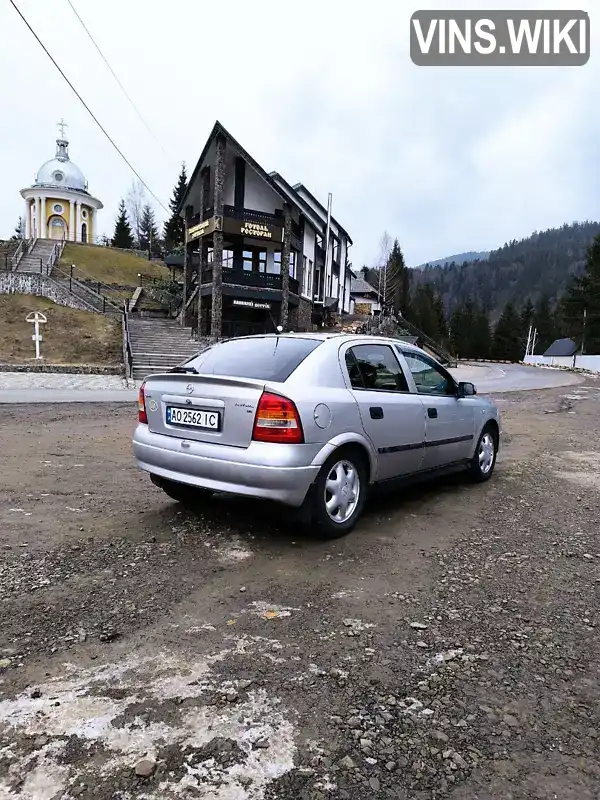 W0L0TGF48Y5011152 Opel Astra 2000 Хетчбек 1.6 л. Фото 5