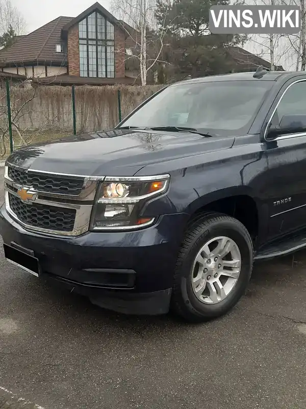 1GNSKBKC2KR327821 Chevrolet Tahoe 2019 Позашляховик / Кросовер 5.3 л. Фото 2