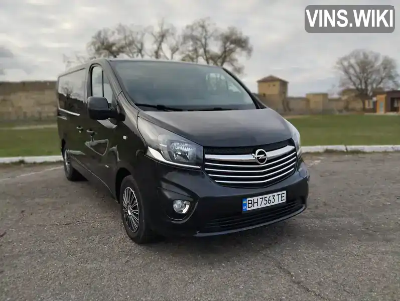 Минивэн Opel Vivaro 2015 1.6 л. Ручная / Механика обл. Одесская, Белгород-Днестровский - Фото 1/17