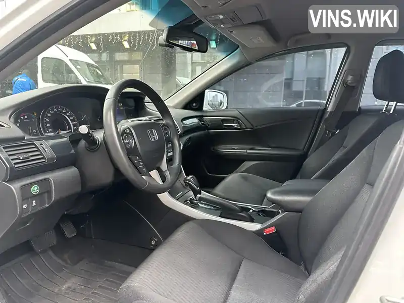 1HGCR2670DA702913 Honda Accord 2013 Седан  Фото 6