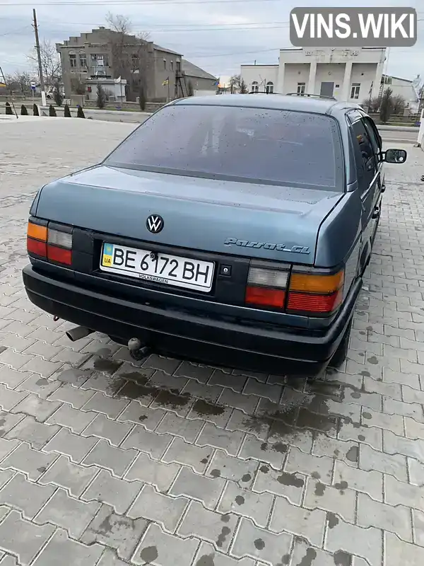 WVWZZZ31ZJE055264 Volkswagen Passat 1988 Седан 1.6 л. Фото 4