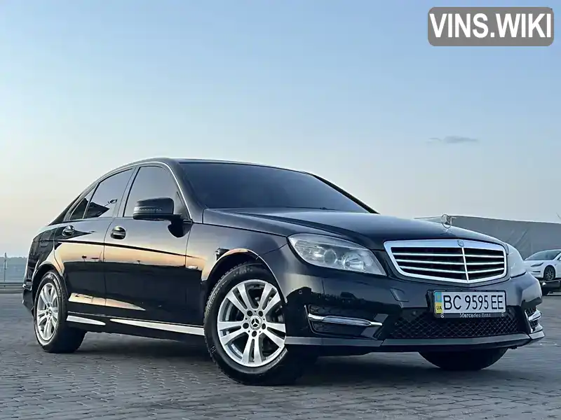 Седан Mercedes-Benz C-Class 2010 1.8 л. Ручная / Механика обл. Тернопольская, Тернополь - Фото 1/21