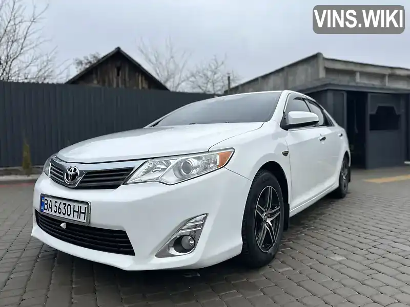 4T1BF1FK8CU512796 Toyota Camry 2011 Седан 2.49 л. Фото 4