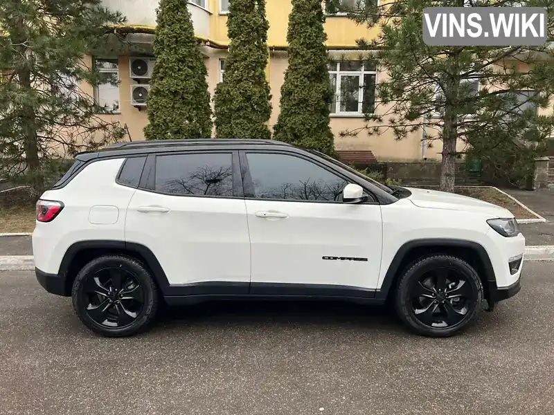 3C4NJCBB0KT699607 Jeep Compass 2019 Позашляховик / Кросовер 2.36 л. Фото 3