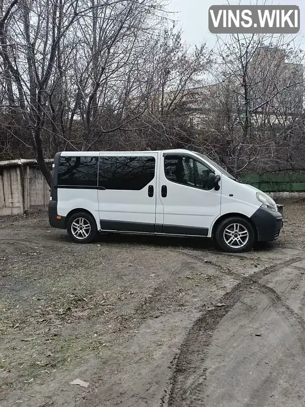 VF1FLABA55V235177 Renault Trafic 2005 Мінівен 1.87 л. Фото 4