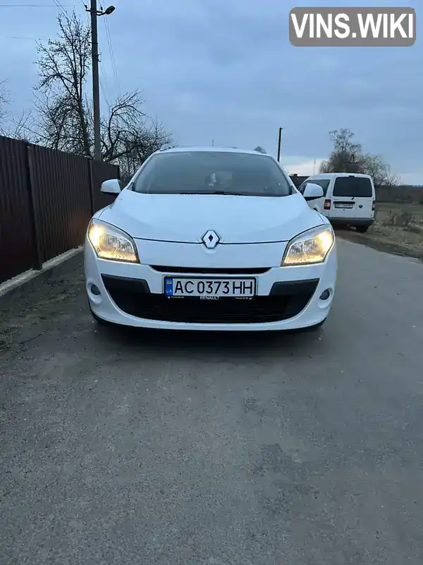 VF1KZ1G0645067905 Renault Megane 2011 Універсал 1.5 л. Фото 2