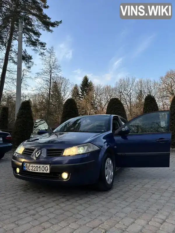 Седан Renault Megane 2003 1.6 л. Ручная / Механика обл. Львовская, Дрогобыч - Фото 1/21