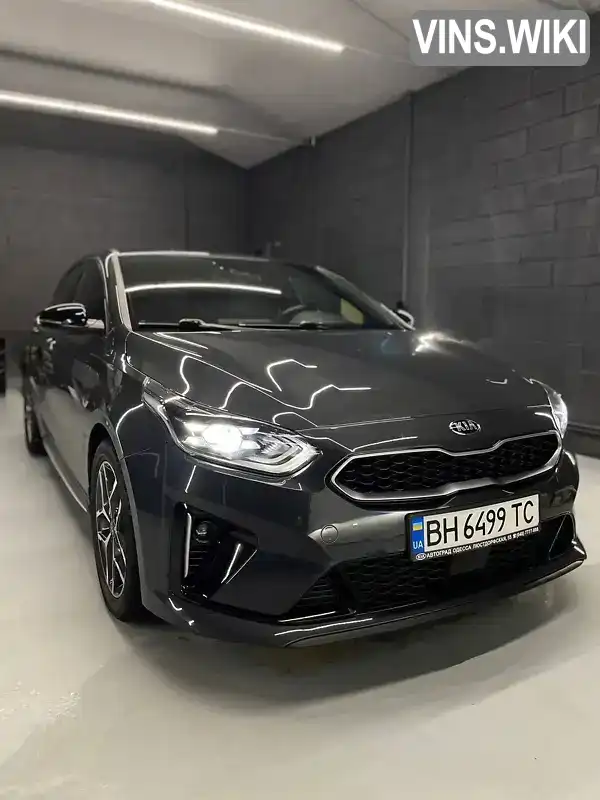 U5YH2G14GLL024013 Kia ProCeed 2019 Універсал 1.35 л. Фото 2