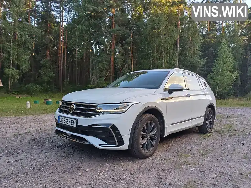 Позашляховик / Кросовер Volkswagen Tiguan 2021 2 л. Автомат обл. Чернігівська, Короп - Фото 1/21