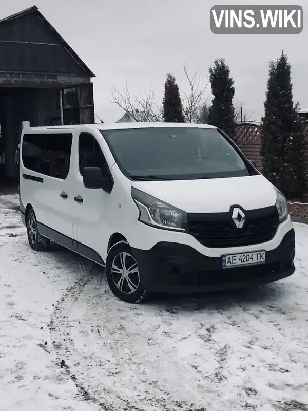 VF13FL21854047451 Renault Trafic 2015 Мінівен  Фото 1