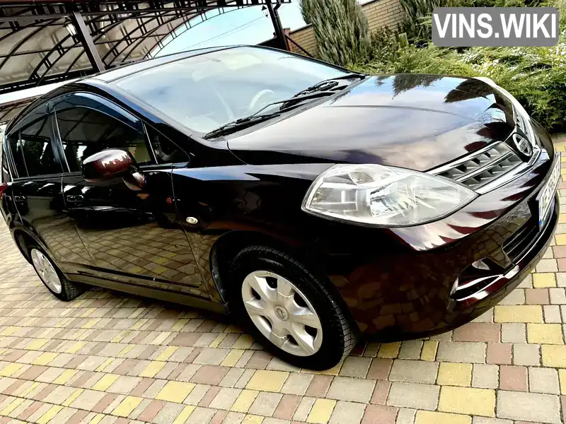 C11413601 Nissan TIIDA 2011 Хетчбек 1.5 л. Фото 2