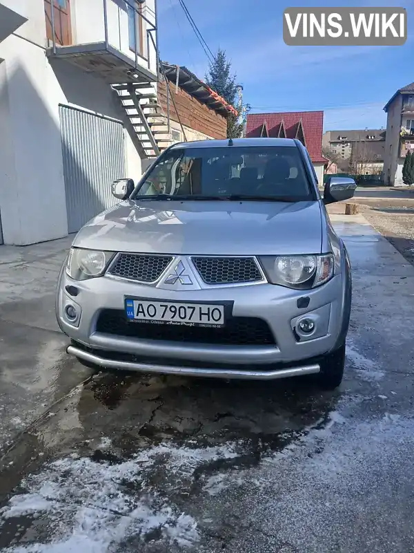 Пікап Mitsubishi L 200 2013 2.48 л. Ручна / Механіка обл. Закарпатська, Мукачево - Фото 1/21