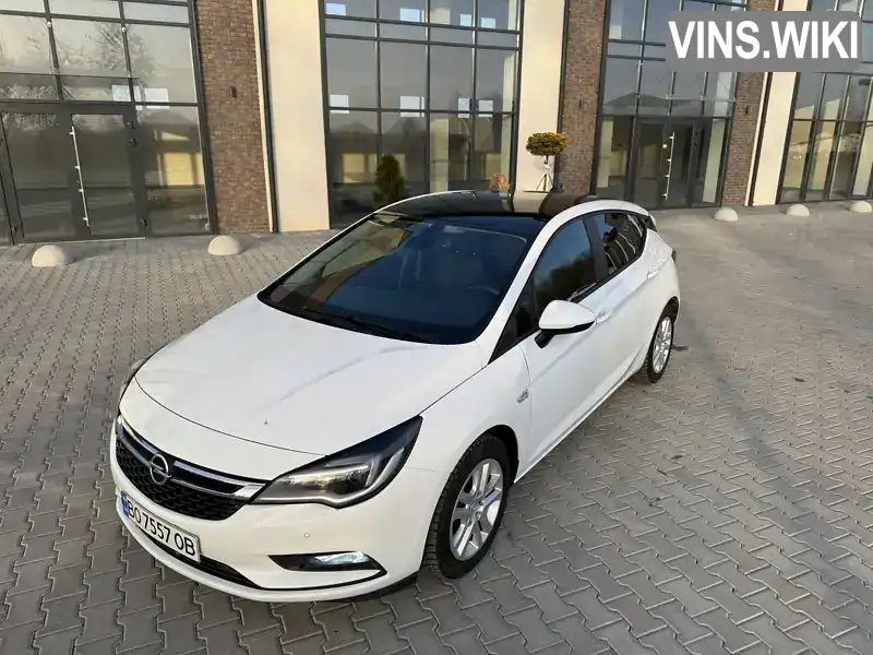 W0VBD6EG8JG075775 Opel Astra 2018 Хэтчбек 1.6 л. Фото 1