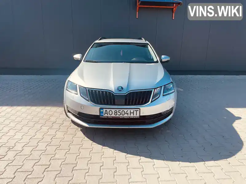 TMBJJ7NE6J0033441 Skoda Octavia 2017 Универсал 2 л. Фото 2