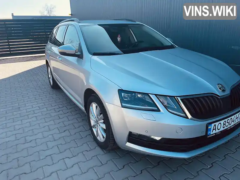 TMBJJ7NE6J0033441 Skoda Octavia 2017 Универсал 2 л. Фото 9