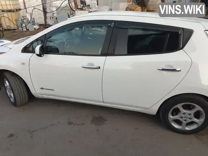 1N4AZ0CP2EC331046 Nissan Leaf 2014 Хетчбек  Фото 6