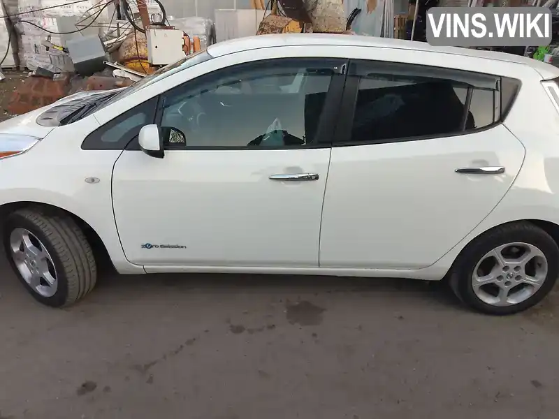 1N4AZ0CP2EC331046 Nissan Leaf 2014 Хетчбек  Фото 7