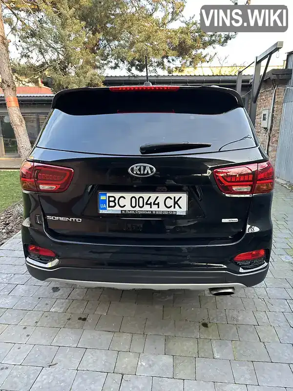 KNAPH81BDJ5432128 Kia Sorento 2017 Позашляховик / Кросовер 2.2 л. Фото 9