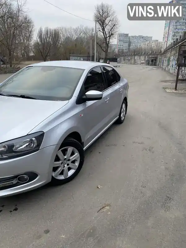 Седан Volkswagen Polo 2011 1.57 л. Ручная / Механика обл. Днепропетровская, Днепр (Днепропетровск) - Фото 1/21